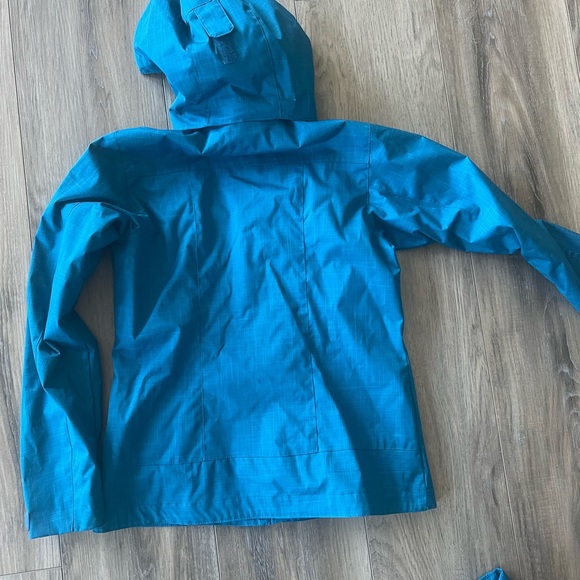 Woman’s Columbia interchangeable coat - Picture 7 of 8